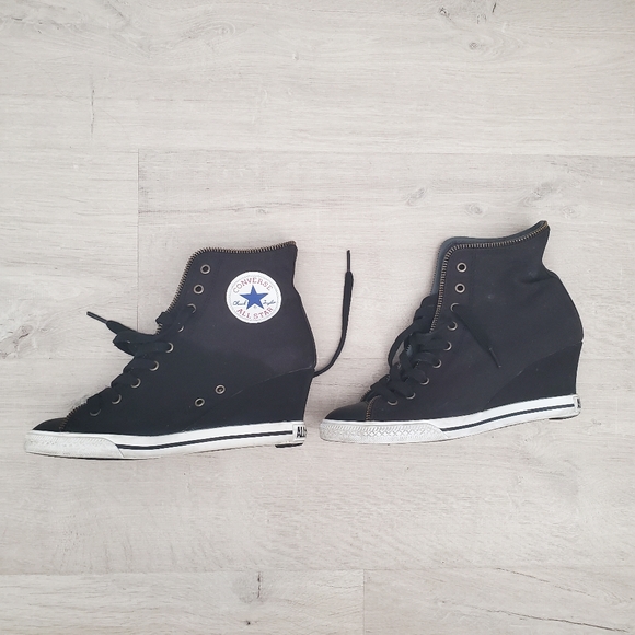 Converse Shoes - Converse wedge high top